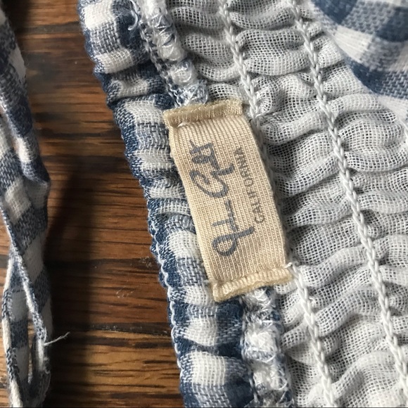 Brandy Melville spaghetti strap crop top - Picture 2 of 2